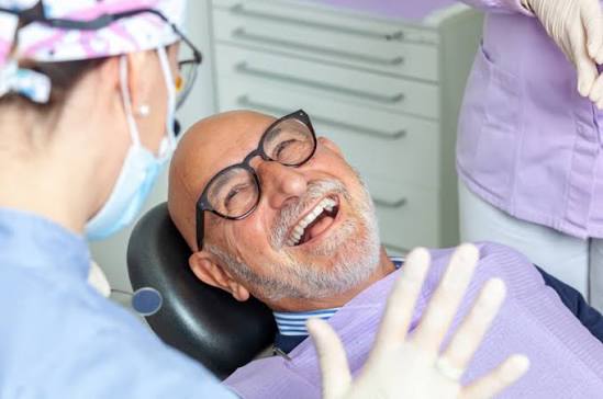 Your Guide to Choosing a Dentist With Confidence